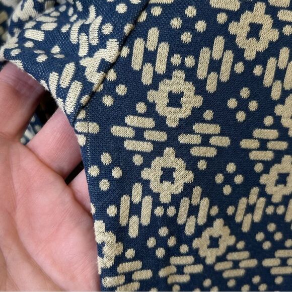 LulaRoe Elizabeth Tunic xxl - Picture 2 of 11